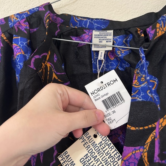 NWT BAUM UND PFERDGARTEN Aradin Dress in Black Ginkgo Floral Black Loose Size 36 - Picture 11 of 14